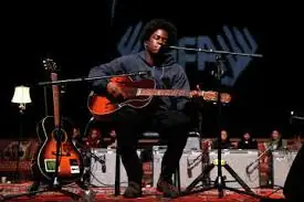 🎸✨ DANIEL CAESAR RETURNS TO S.F.! Former Outside Lands Star Celebrates MAJOR Mil